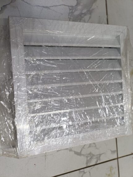 Ventilation wall grilles
